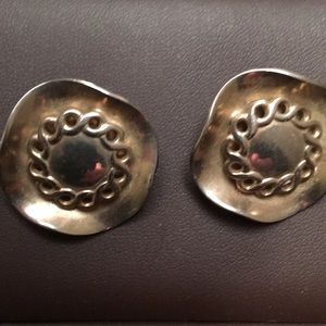 Silver retro clip earrings